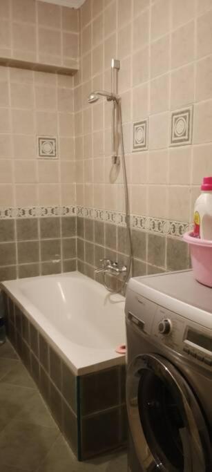Appartement With Garden And Parking *